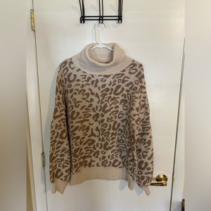 In Loom Turtleneck Cheetah Leopard Print Sweater